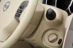 Nissan Tiida Sedan 2005 года